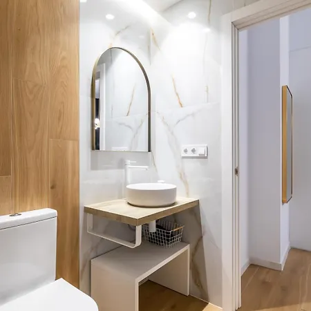 Anelsa Torres De Serranos 3 アパート *